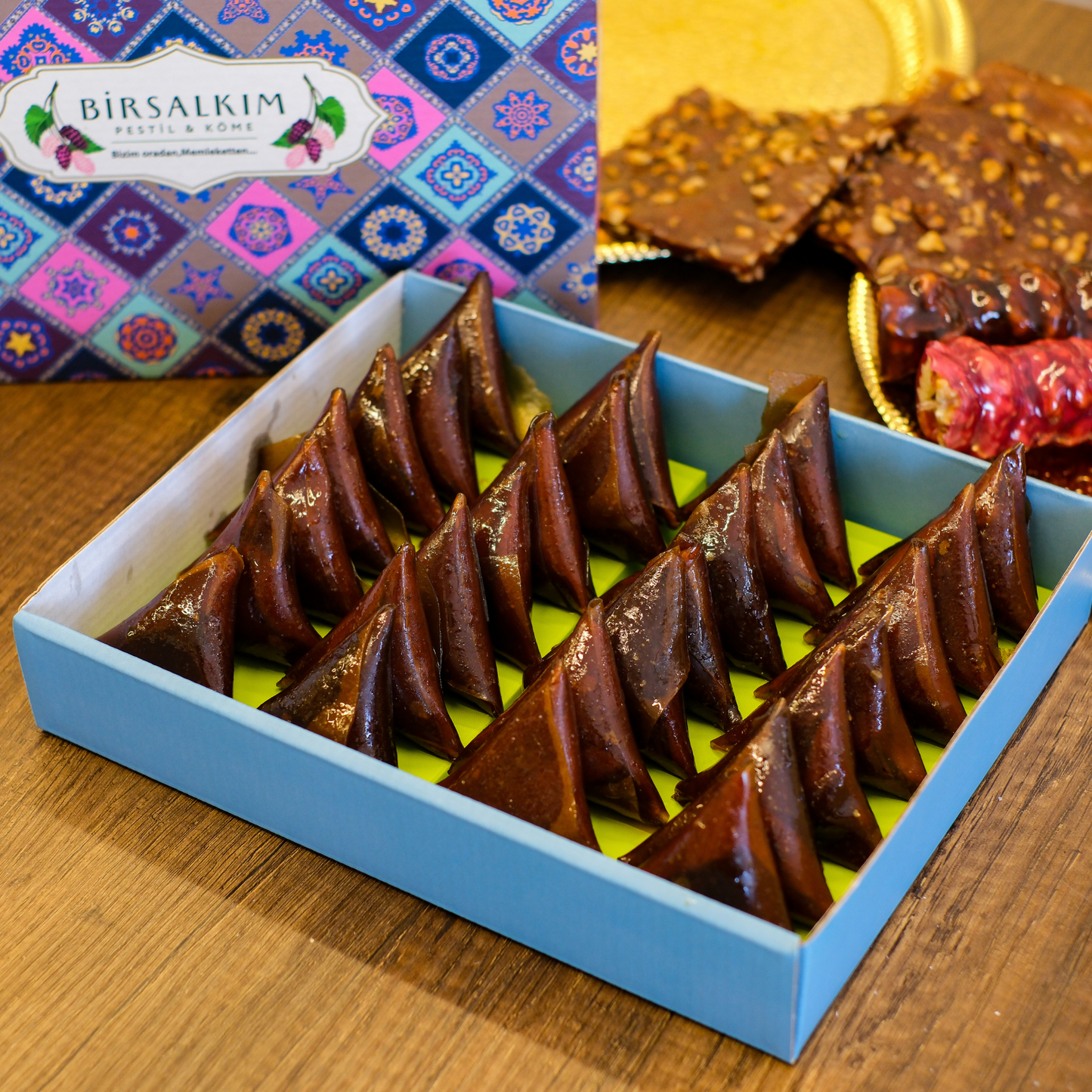 Fındık Ezmeli Muska Pestil